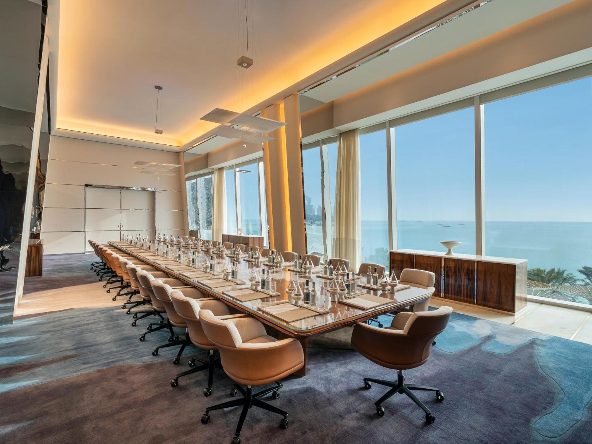 Fairmont Doha 호텔 Lusail 외부 사진 Boardroom