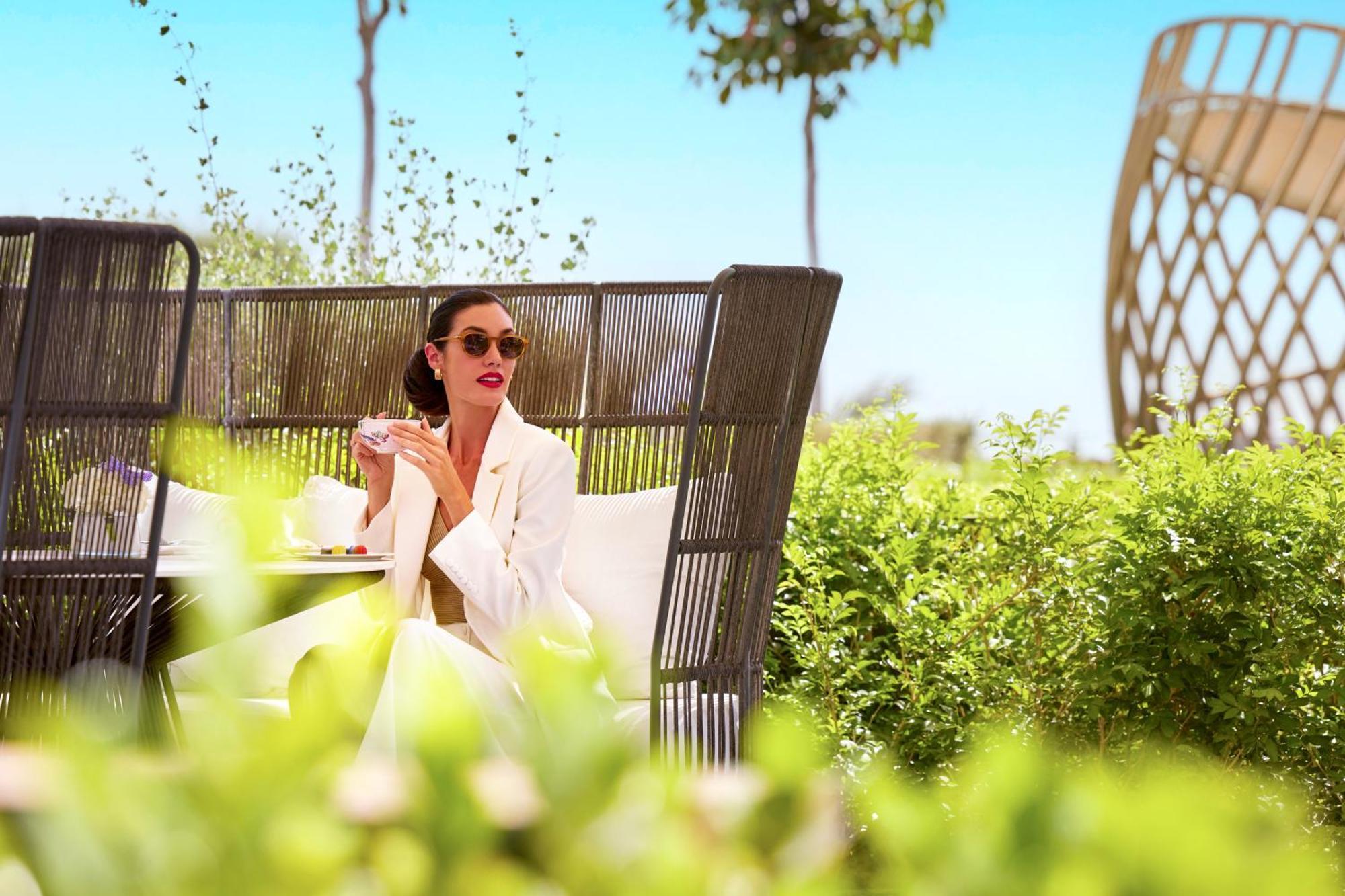 Fairmont Doha 호텔 Lusail 외부 사진 The resort's gardens